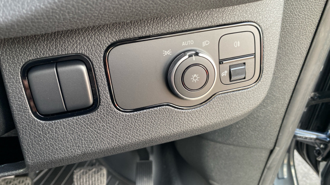 Mercedes-Benz Sprinter 315Cdi L2 Diesel Rwd 3.5t H2 Select Van - Image 30